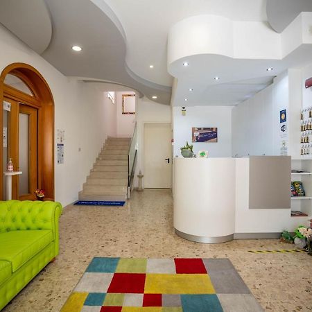 Hotel Eraclea ลิโดดิเยโซโล ภายนอก รูปภาพ
