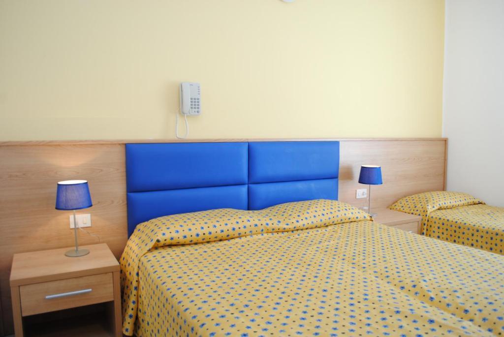 Hotel Eraclea ลิโดดิเยโซโล ภายนอก รูปภาพ